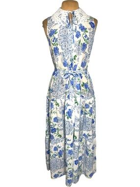 Hunter Bell Hilton Silk Maxi Dress Blue Floral Medallion Quiet Luxury Size M NWT